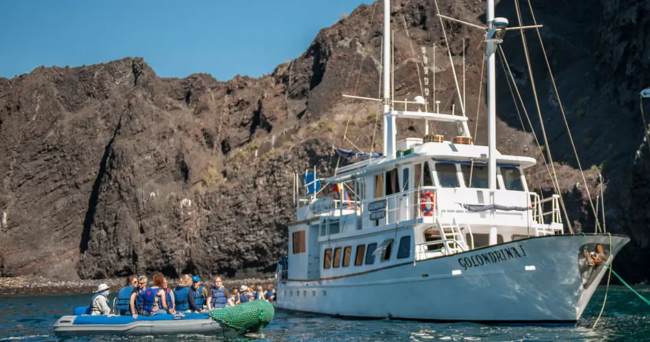 Golondrina-Galapagos-Yacht-Features