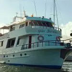 Darwin Galapagos Yacht - Panoramic View