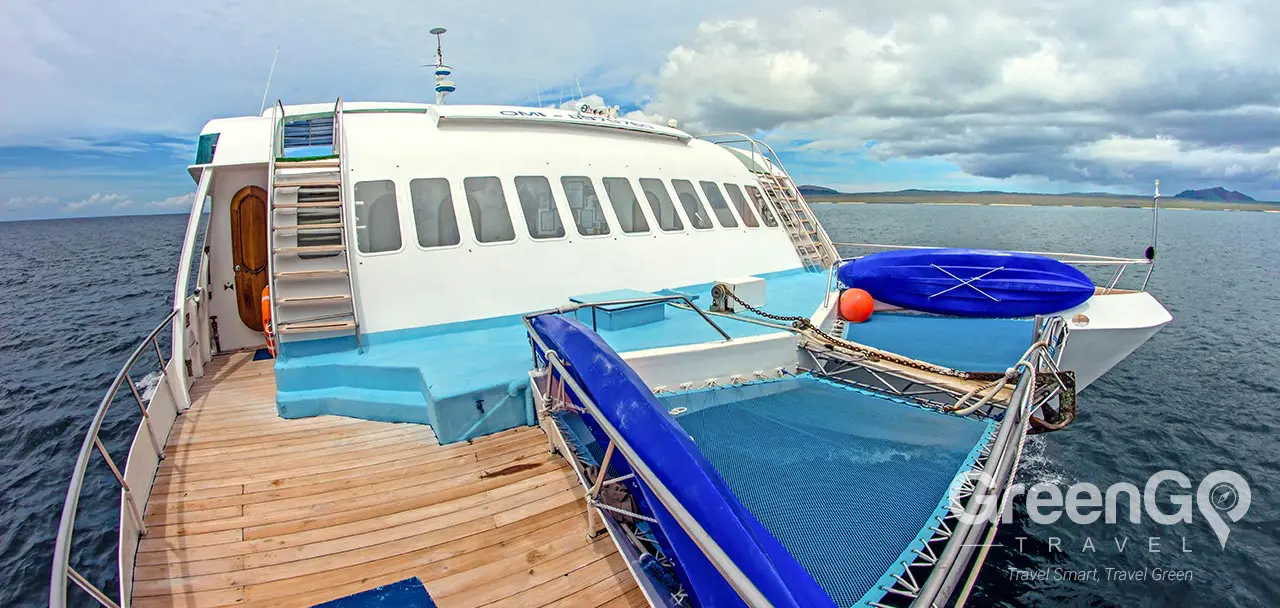 Archipell Galapagos Catamaran - Front View