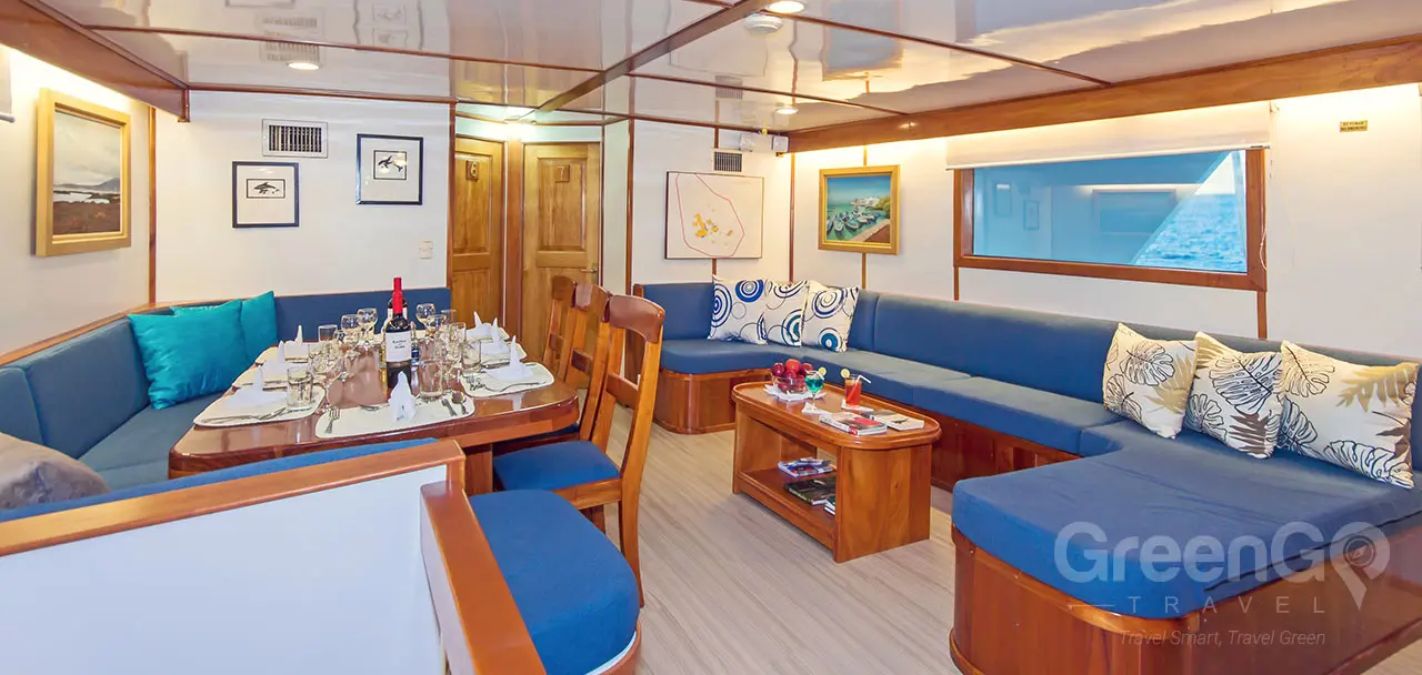 Beluga Galapagos Yacht - Dining & Salon 1