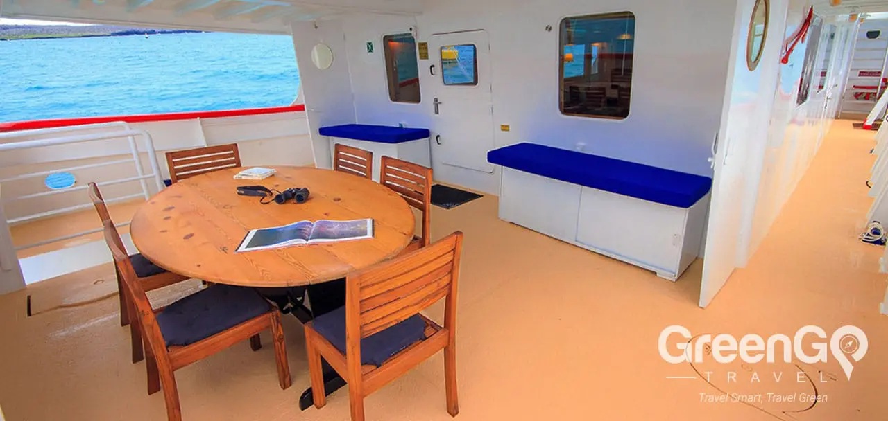 Cachalote Explorer Galapagos Yacht - Lower Deck 2