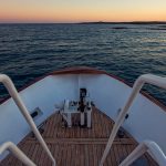 Monserrat Galapagos Yacht - Bow