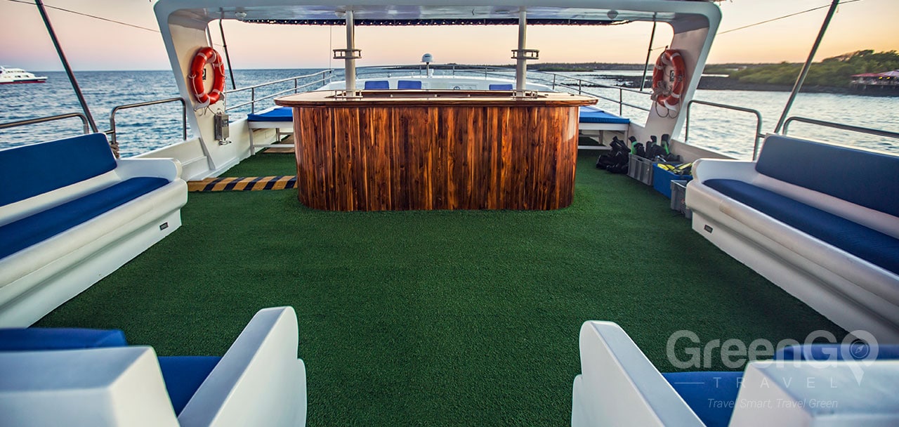 Monserrat Galapagos Yacht - Upper Deck Bar