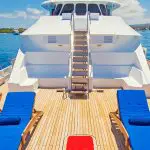 Tip Top 4 Galapagos Yacht - Bow