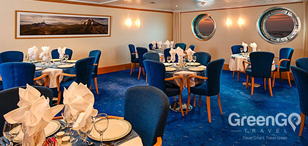 La Pinta Galapagos Ship - Dining Room
