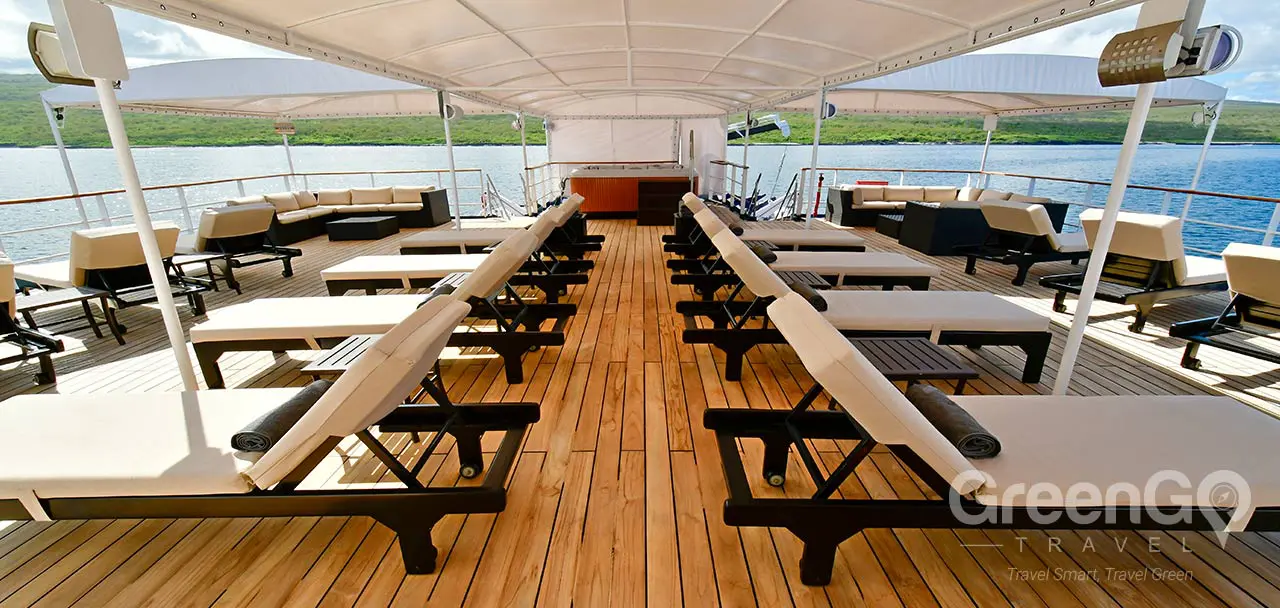 Celebrity-Xperience-Galapagos-Ship-Shaded-Lounge