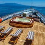 Evolution Galapagos Ship - Hot Tub