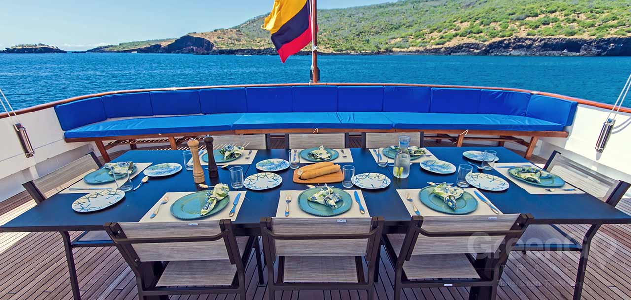 Passion Galapagos Yacht - Exterior Dining 2