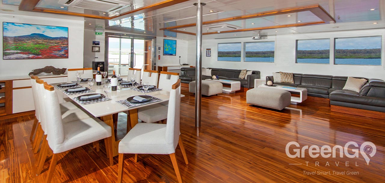 Infinity Galapagos Yacht - Dining Area 3