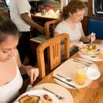 Fragata Galapagos Yacht - Breakfast