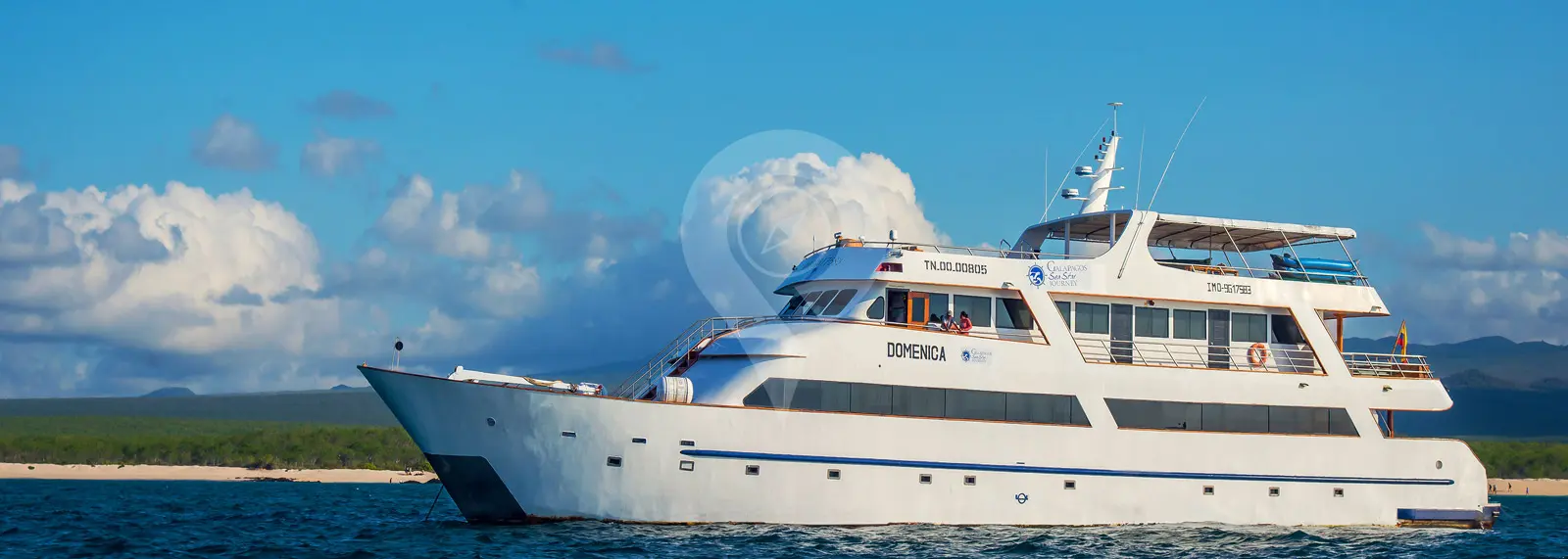 Galapagos Sea Star Journey Yacht
