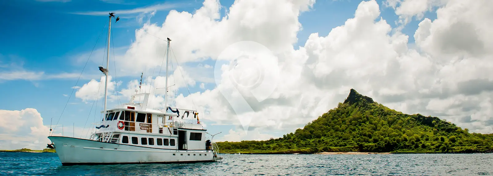 Golondrina Galapagos Yacht