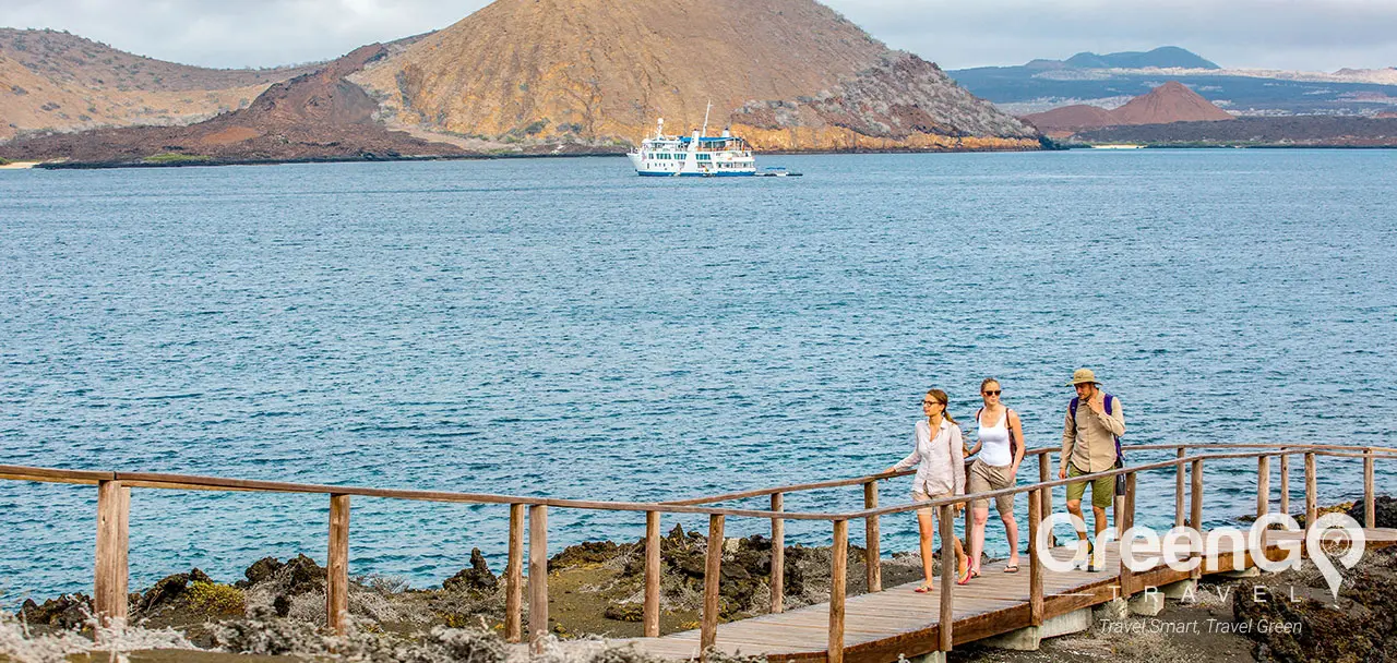 Isabela 2 Galapagos Ship - Hikes