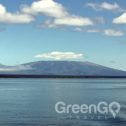Volcanoes-in-the-Galapagos-Cerro-Azul-Volcano