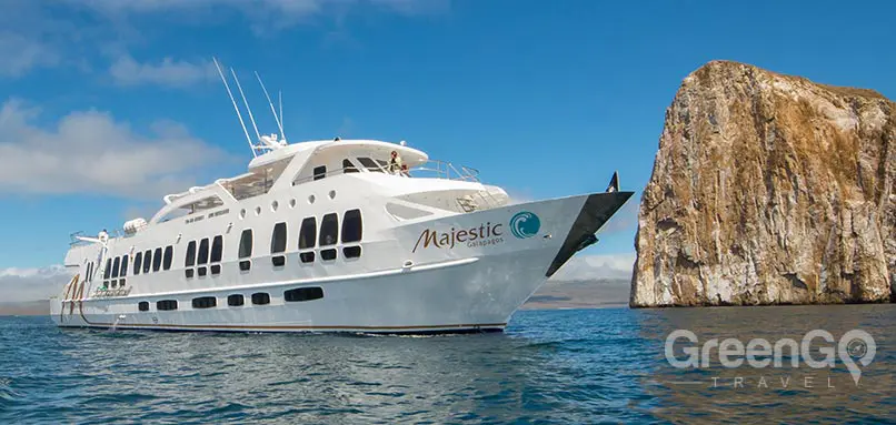 galapagos-vs-caribbean-Galapagos-yacht