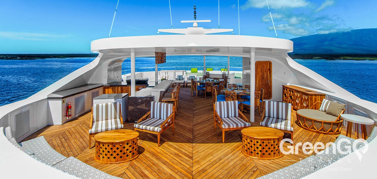 Elite Galapagos Catamaran - Sky Deck