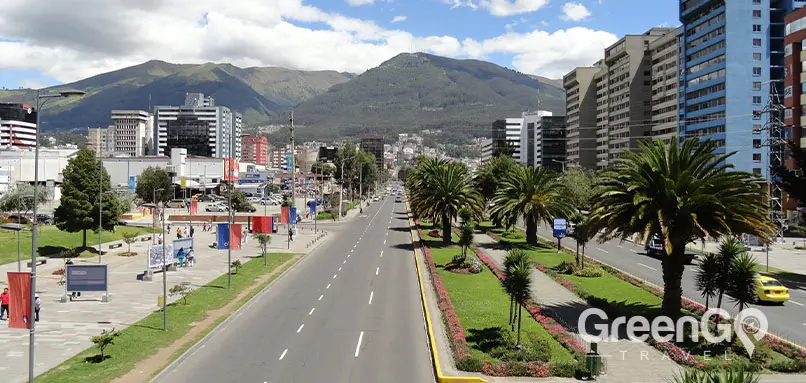 Guide to Hotel Booking in Quito - Main Highway in the City