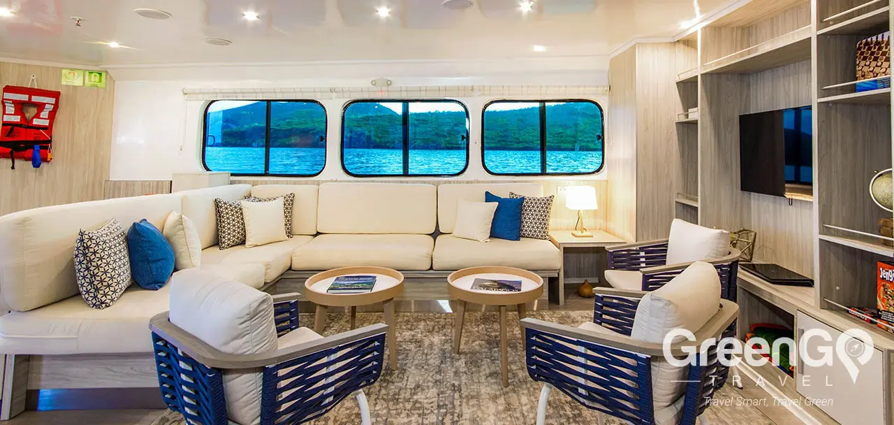 Solaris Galapagos Yacht - Lounge Area 1