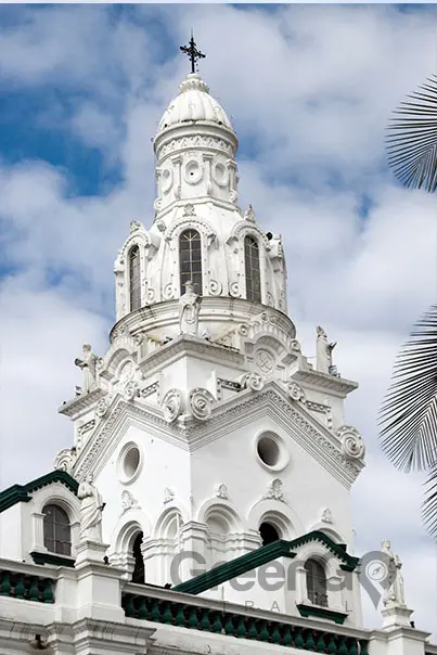 Quito a wedding destination - Church