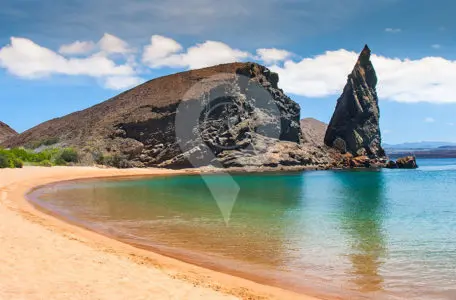 Tip-Top-V-Galapagos-Cruise-Highlights-Pinnacle-rock-on-bartolome