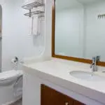 Tip Top 5 Galapagos Catamaran - Bathroom