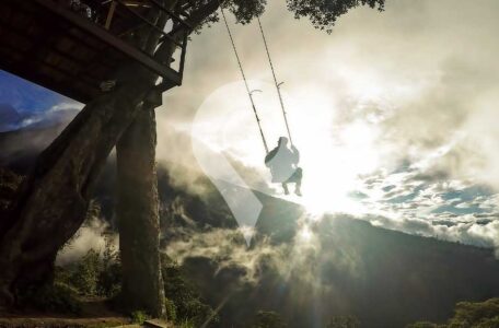 Tree swing in Ecuador places to visit in Ecuador