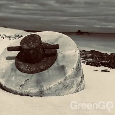 Old remnants from ww2 on Bachas beac