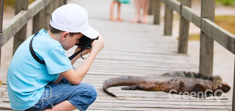 Galapagos-Family-Cruise-Child-Age