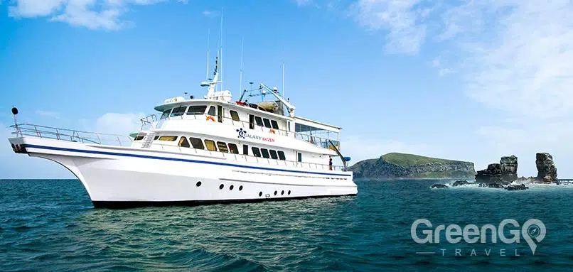 Best time to visit Galapagos - Galaxy-Diver-Cruise