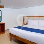 Reina-Silvia-Voyager-Galapagos-Catamaran-Double-Cabin