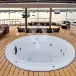 Reina-Silvia-Voyager-Galapagos-Catamaran-Jacuzzi