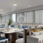 Galapagos Diver II - Sunny Dining