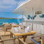 Alya-Galapagos-Catamaran-Social-Area
