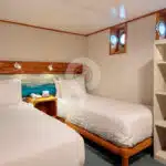 Coral-Galapagos-Yachts-standard-plus-twin-bed
