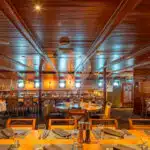 Legend-Galapagos-Yacht-auditorium