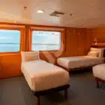 Legend-Galapagos-Yacht-junior-suit-quadruple-beds