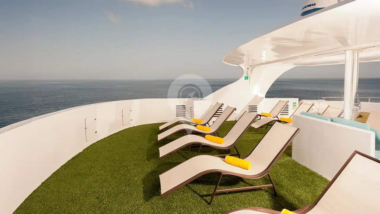 EcoGalaxy-Galapagos-Catamaran-sundeck