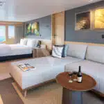 Galapagos-Tribute-Yacht-Owners-Suite