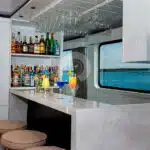 Galaxy-Galapagos-Yacht-bar