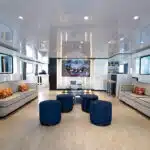 Galaxy-Galapagos-Yacht-lounge