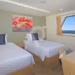 Grand-Queen-Beatriz-Galapagos-Yacht-deluxe-balcony-suit