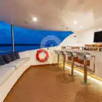 Infinity-Galapagos-Yacht-bar