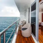 Infinity-Galapagos-Yacht-suit-balcony