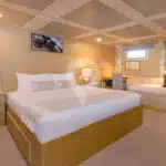 Passion-Galapagos-Yacht-matrimonial-cabin2