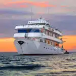 Solaris-Galapagos-Yacht-3