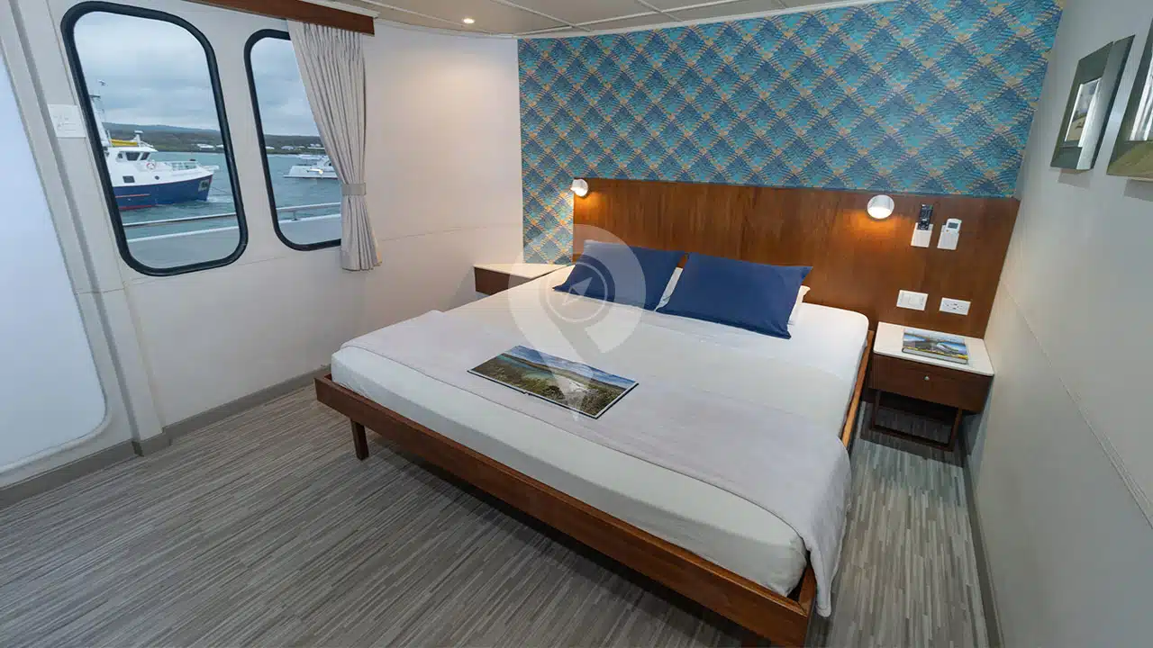 Tip-Top-5-Galapagos-Catamaran-double-bed-upper-deck