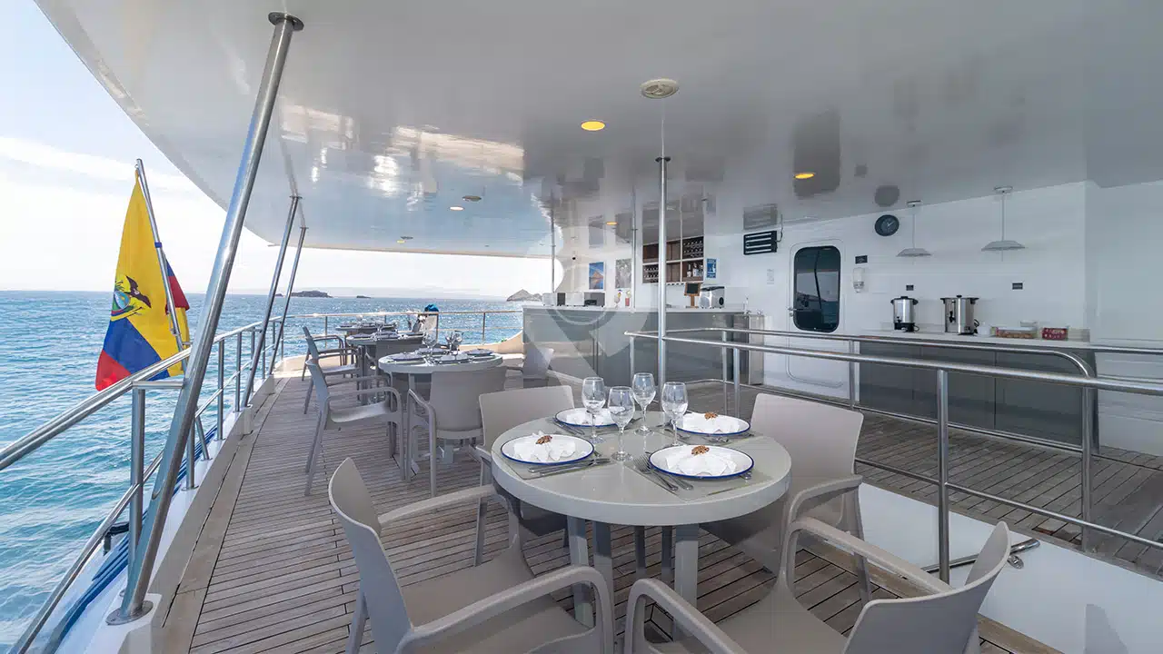 Tip-Top-5-Galapagos-Catamaran-upper-deck-terrace