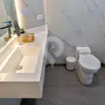 Galaxy-Diver-II-bathroom