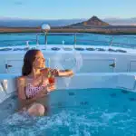 Monserrat-Galapagos-Yacht-jacuzzi-1