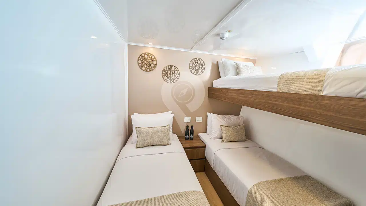 Monserrat-Galapagos-Yacht-triple-cabin